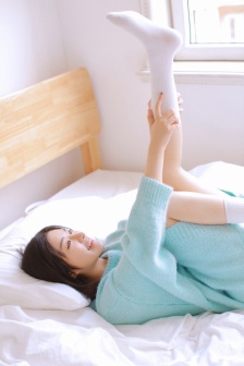 光屁股的女生内裤